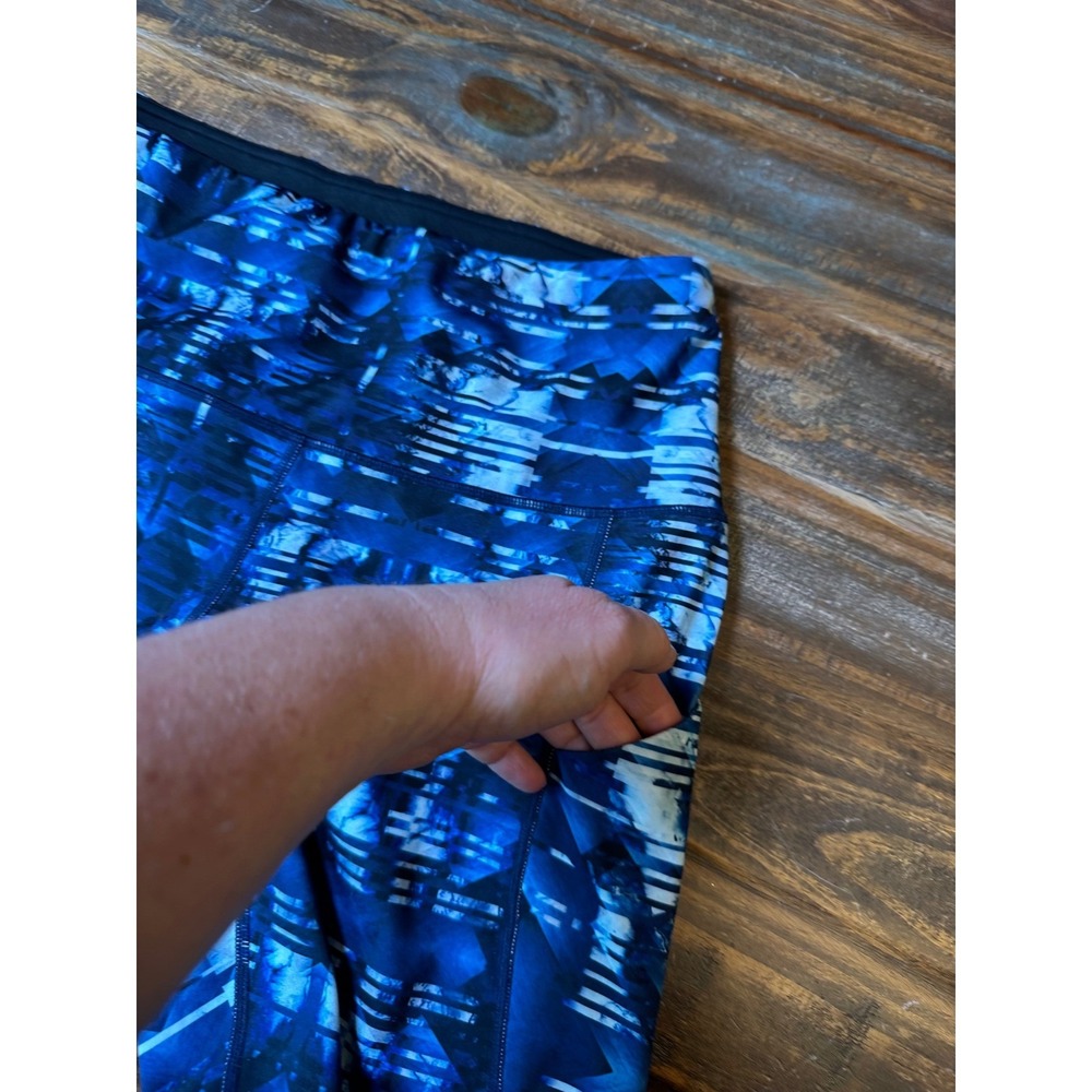 Ododos Womens Blue Geometric Kaleidoscope High Waisted Capri Leggings Pockets L - Picture 4 of 7